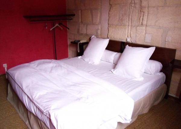 Hotel Saint Trophime Arles Kültér fotó